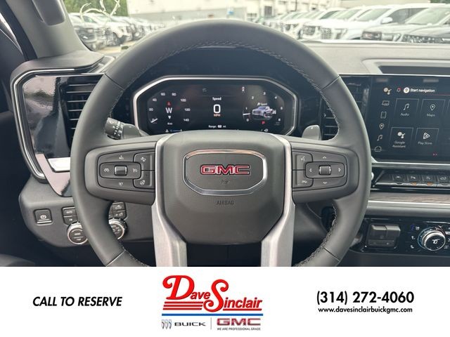 GMC Sierra 1500 Vehicle Full-screen Gallery Image 14