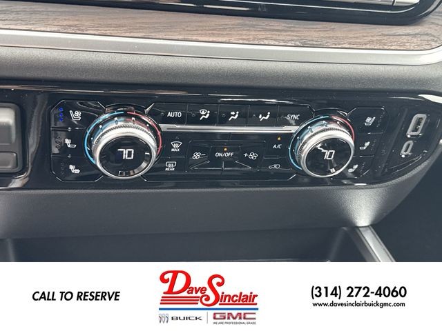 GMC Sierra 1500 Vehicle Full-screen Gallery Image 19