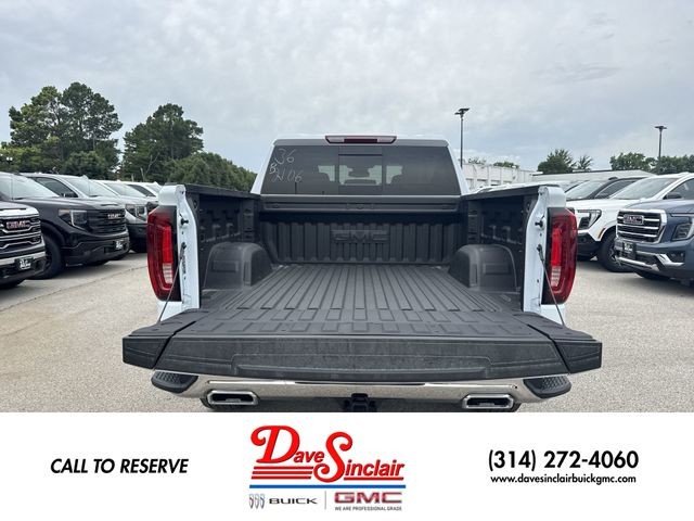 GMC Sierra 1500 Vehicle Full-screen Gallery Image 24