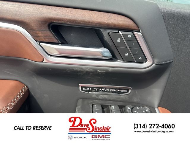 GMC Sierra 1500 Vehicle Full-screen Gallery Image 13