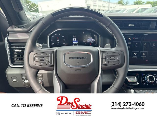 GMC Sierra 1500 Vehicle Full-screen Gallery Image 14