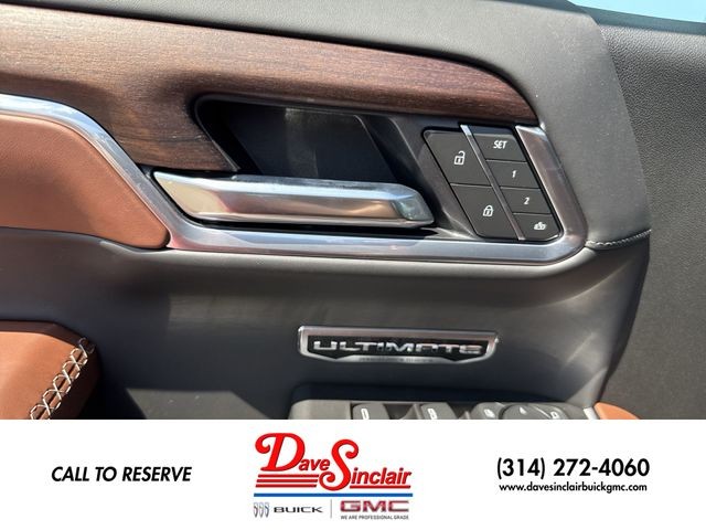 GMC Sierra 1500 Vehicle Full-screen Gallery Image 13