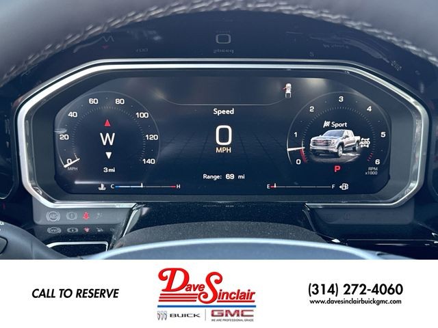 GMC Sierra 1500 Vehicle Full-screen Gallery Image 15