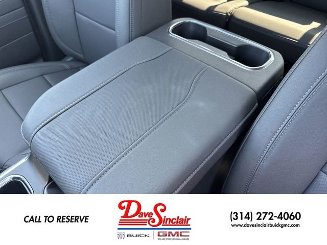 GMC Sierra 1500 Vehicle Full-screen Gallery Image 21