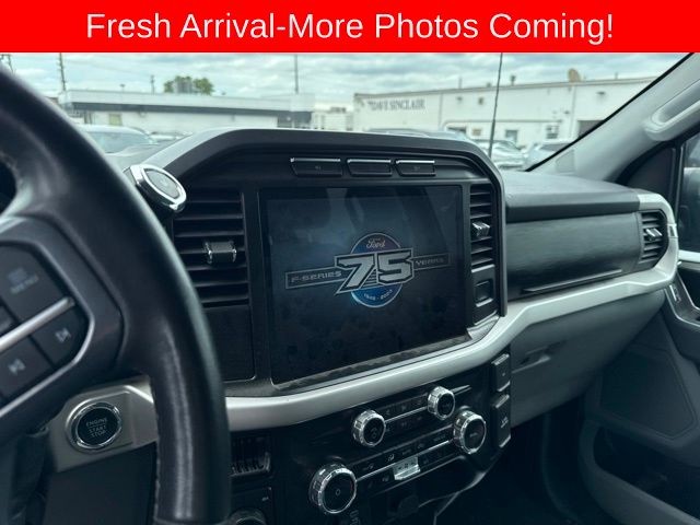 Ford F-150 Vehicle Full-screen Gallery Image 13