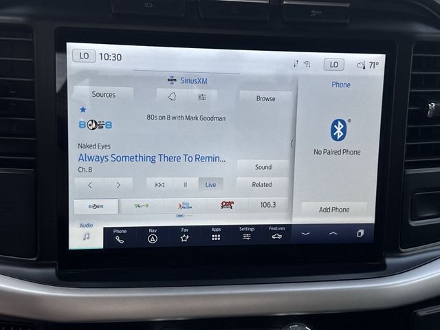Ford F-150 Vehicle Full-screen Gallery Image 17