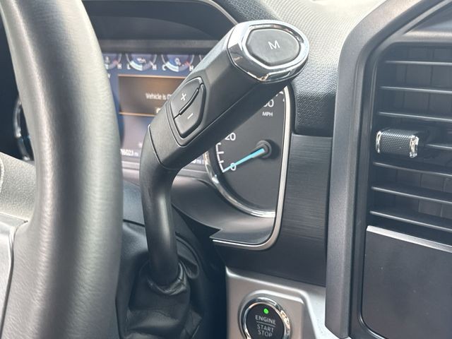 Ford F-150 Vehicle Full-screen Gallery Image 20