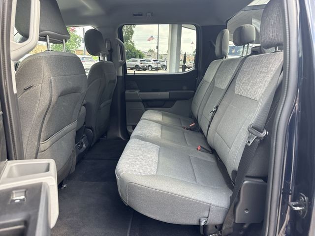 Ford F-150 Vehicle Full-screen Gallery Image 28