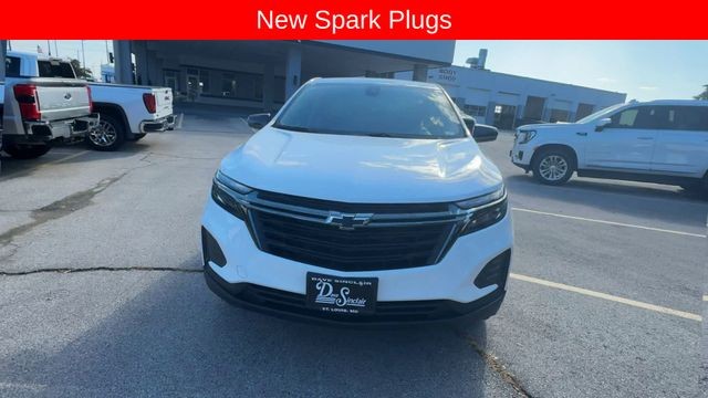 Chevrolet Equinox Vehicle Full-screen Gallery Image 03