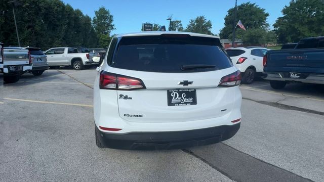 Chevrolet Equinox Vehicle Full-screen Gallery Image 07