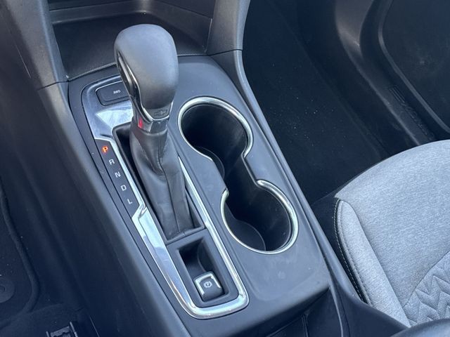 Chevrolet Equinox Vehicle Full-screen Gallery Image 15