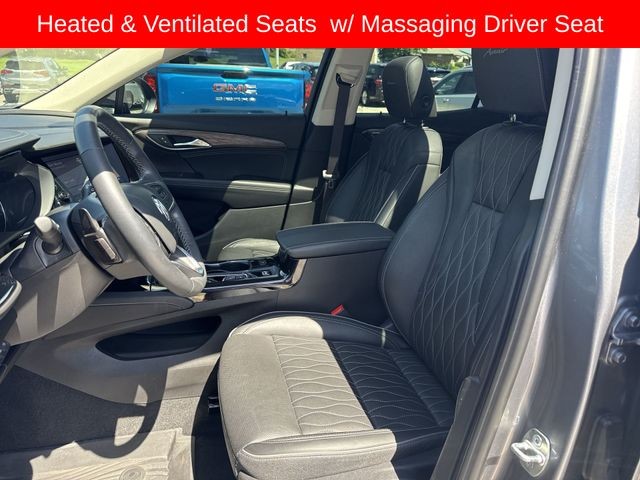Buick Envision Vehicle Full-screen Gallery Image 20