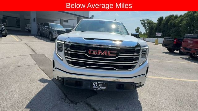 GMC Sierra 1500 Vehicle Full-screen Gallery Image 03