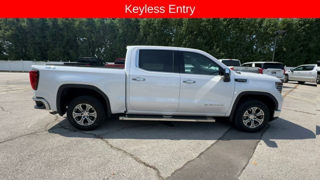 GMC Sierra 1500 Vehicle Full-screen Gallery Image 11