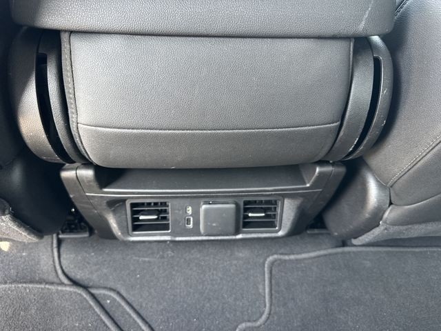 GMC Sierra 1500 Vehicle Full-screen Gallery Image 25