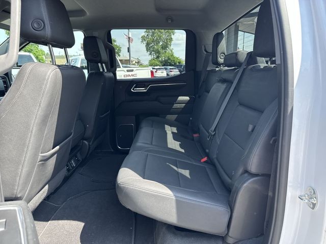 GMC Sierra 1500 Vehicle Full-screen Gallery Image 28