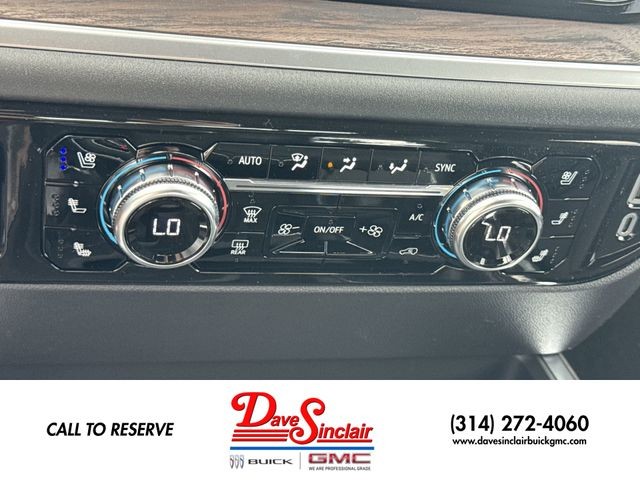 GMC Sierra 1500 Vehicle Full-screen Gallery Image 19