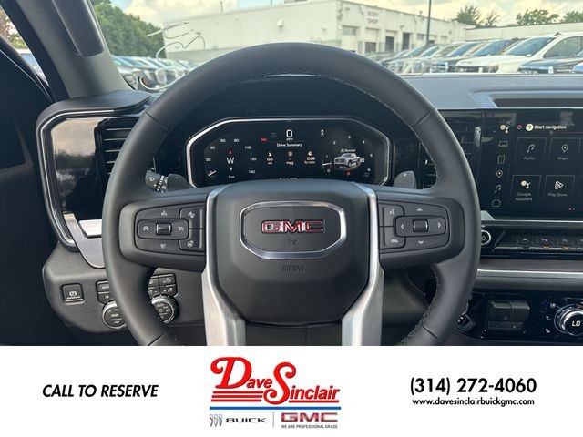 GMC Sierra 1500 Vehicle Full-screen Gallery Image 14