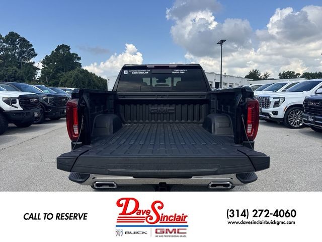 GMC Sierra 1500 Vehicle Full-screen Gallery Image 24