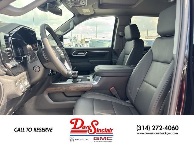 GMC Sierra 1500 Vehicle Full-screen Gallery Image 11