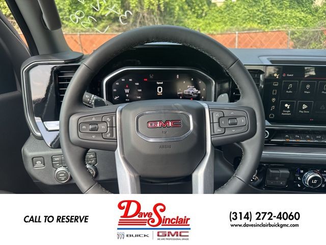 GMC Sierra 1500 Vehicle Full-screen Gallery Image 14