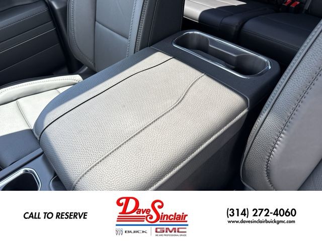 GMC Sierra 1500 Vehicle Full-screen Gallery Image 21