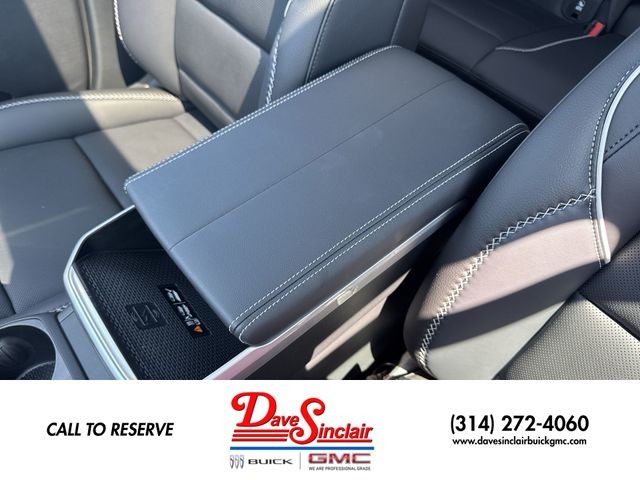 GMC Terrain Vehicle Full-screen Gallery Image 21