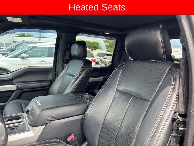 Ford F-150 Vehicle Full-screen Gallery Image 18