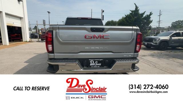 GMC Sierra 2500HD Vehicle Full-screen Gallery Image 07