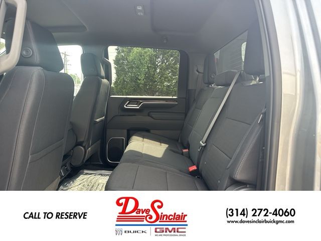 GMC Sierra 2500HD Vehicle Full-screen Gallery Image 22