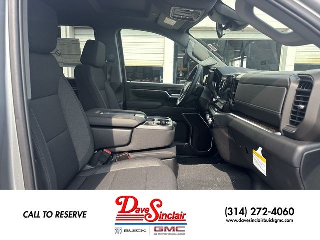 GMC Sierra 2500HD Vehicle Full-screen Gallery Image 24