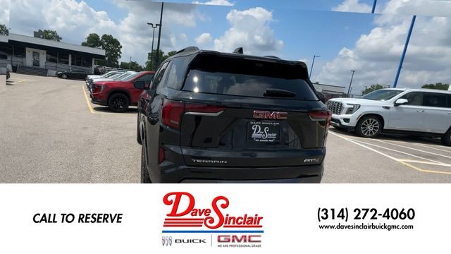 GMC Terrain Vehicle Full-screen Gallery Image 07