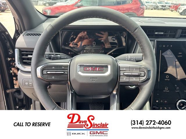 GMC Terrain Vehicle Full-screen Gallery Image 14