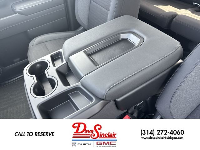 GMC Sierra 2500HD Vehicle Full-screen Gallery Image 21