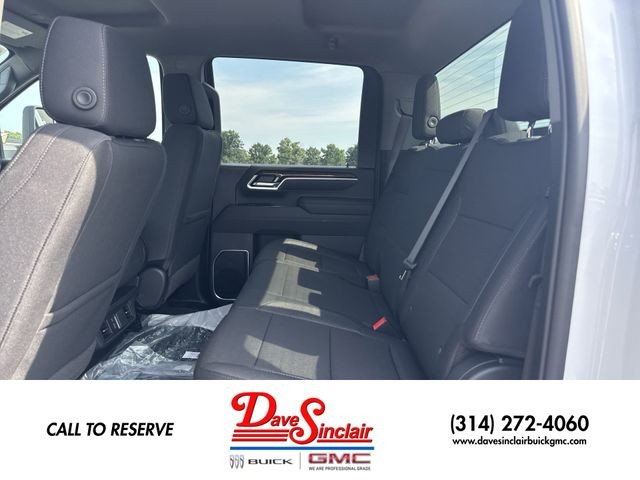 GMC Sierra 2500HD Vehicle Full-screen Gallery Image 22