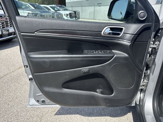 Jeep Grand Cherokee Vehicle Full-screen Gallery Image 27