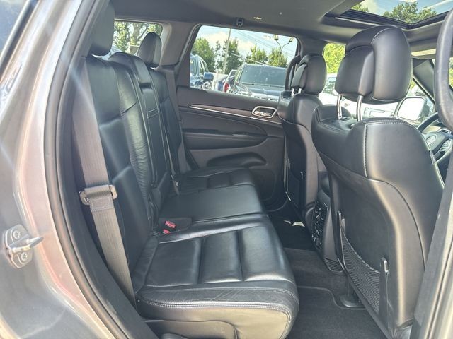 Jeep Grand Cherokee Vehicle Full-screen Gallery Image 31