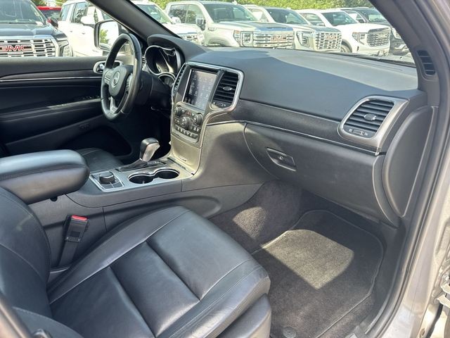 Jeep Grand Cherokee Vehicle Full-screen Gallery Image 33