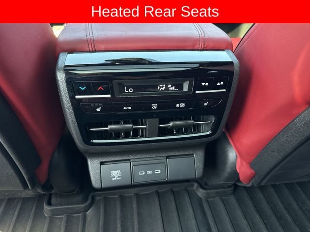 Acura MDX Vehicle Full-screen Gallery Image 22