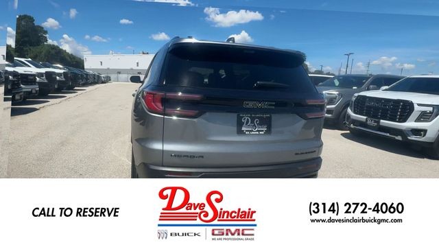 GMC Acadia Vehicle Full-screen Gallery Image 07