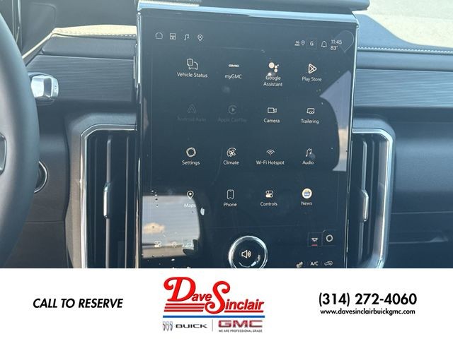 GMC Acadia Vehicle Full-screen Gallery Image 16