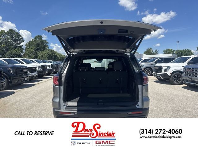 GMC Acadia Vehicle Full-screen Gallery Image 25