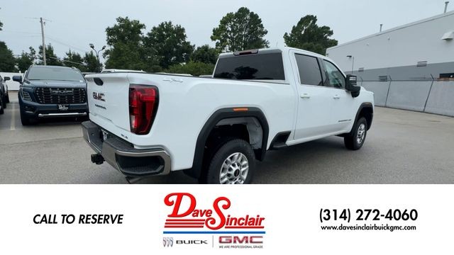 GMC Sierra 2500HD Vehicle Full-screen Gallery Image 08