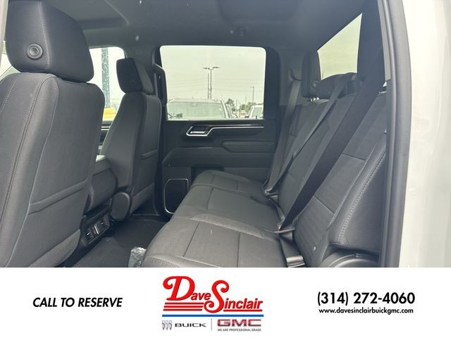 GMC Sierra 2500HD Vehicle Full-screen Gallery Image 22