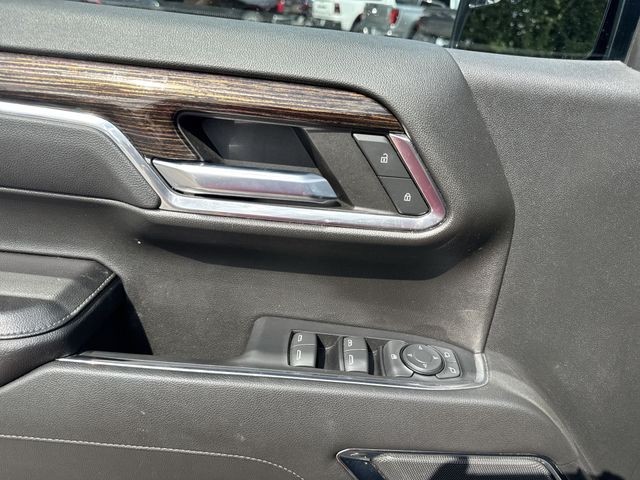 GMC Sierra 1500 Vehicle Full-screen Gallery Image 27
