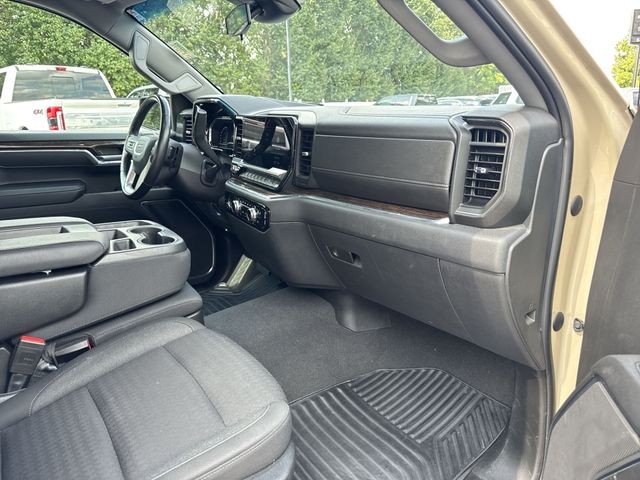 GMC Sierra 1500 Vehicle Full-screen Gallery Image 32