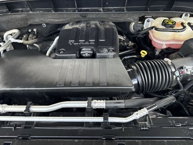 GMC Sierra 1500 Vehicle Full-screen Gallery Image 33