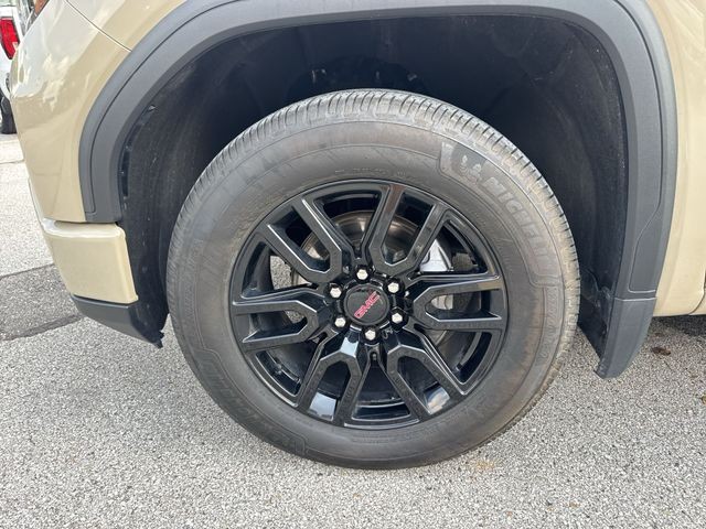 GMC Sierra 1500 Vehicle Full-screen Gallery Image 36