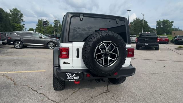 Jeep Wrangler Vehicle Full-screen Gallery Image 09