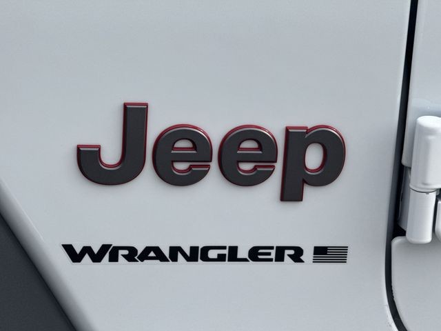Jeep Wrangler Vehicle Full-screen Gallery Image 34